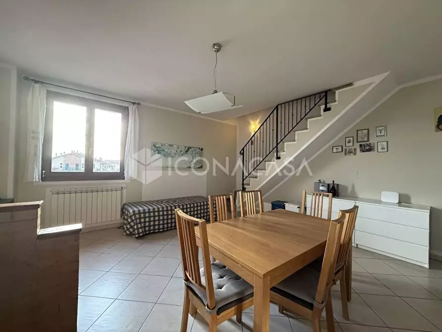 Immagine 14 di Appartamento in vendita  a Pontedera