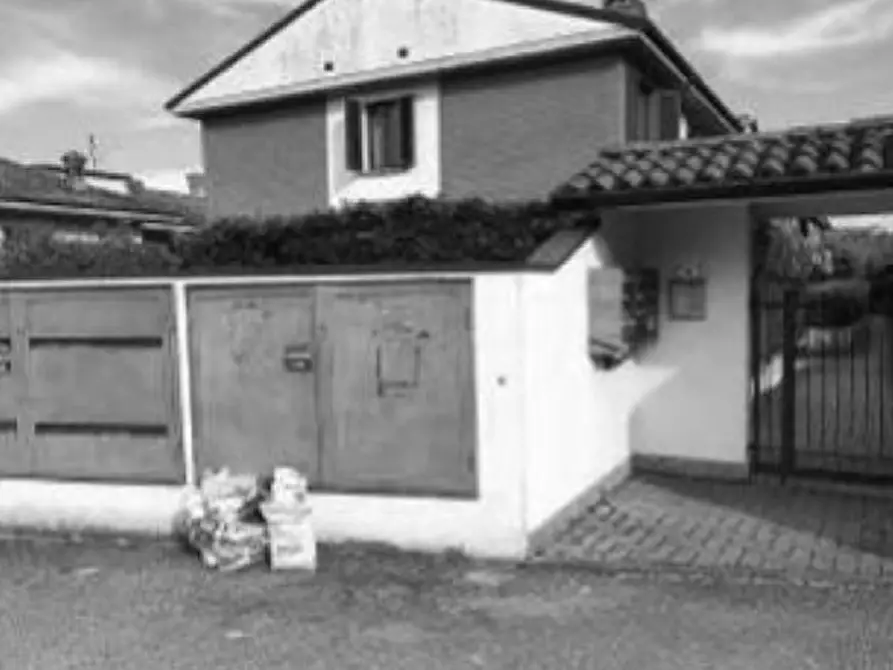 Immagine 5 di Appartamento in vendita  a Lardirago