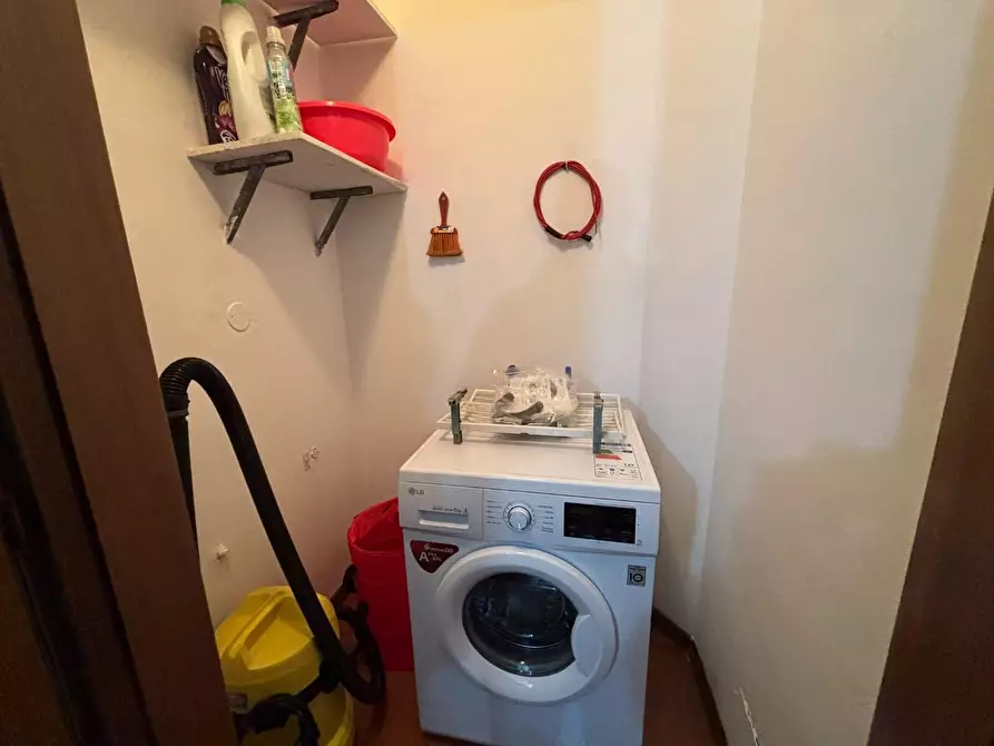 Immagine 14 di Appartamento in affitto  a Pisa