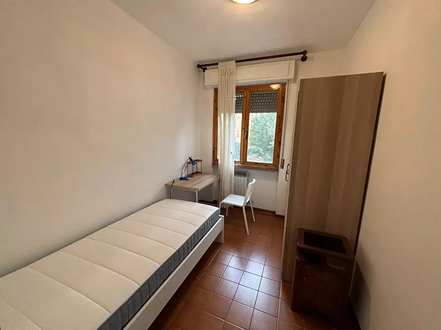 Immagine 12 di Appartamento in affitto  a Pisa