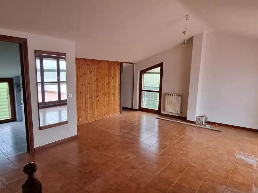 Immagine 12 di Casa bifamiliare in vendita  a Pisa