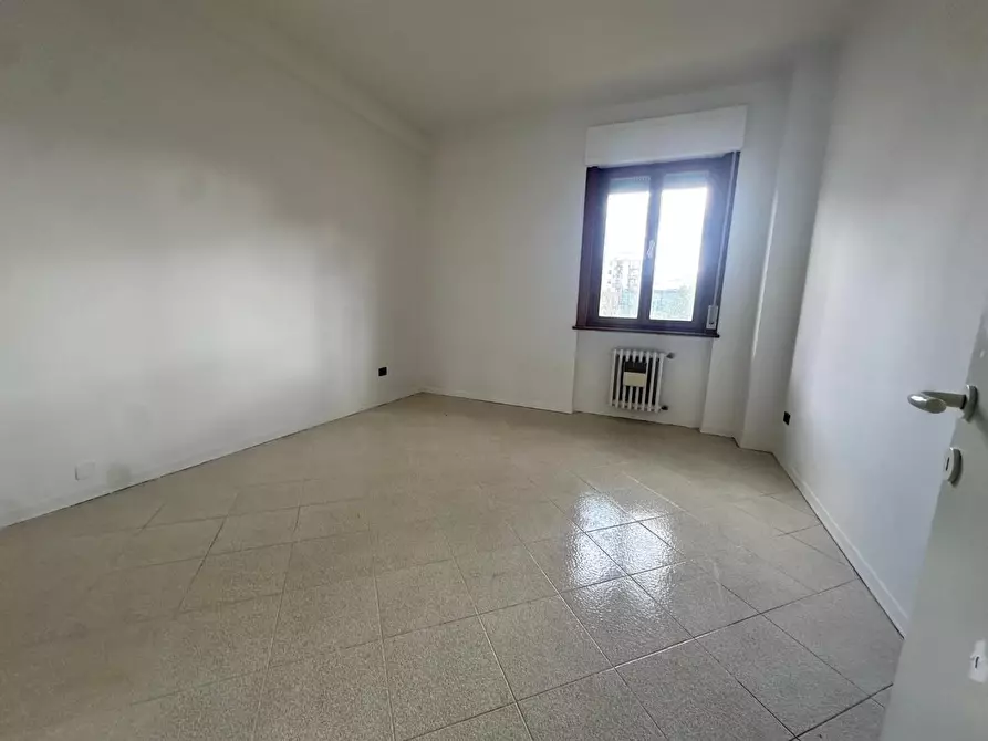 Immagine 14 di Appartamento in vendita  a Cecina