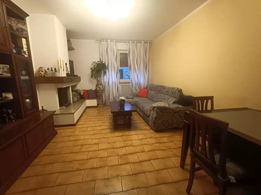 Immagine 7 di Appartamento in vendita  a Carrara