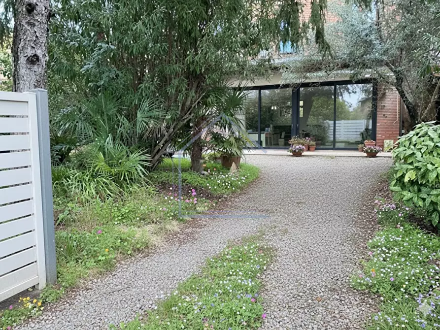 Immagine 20 di Appartamento in vendita  a Pietrasanta