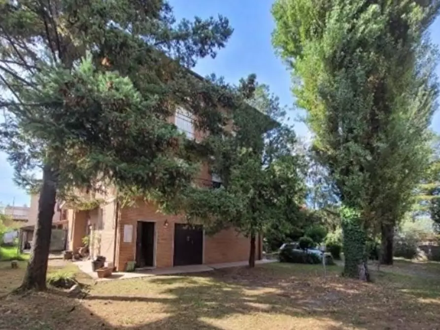 Immagine 24 di Appartamento in vendita  a Pietrasanta