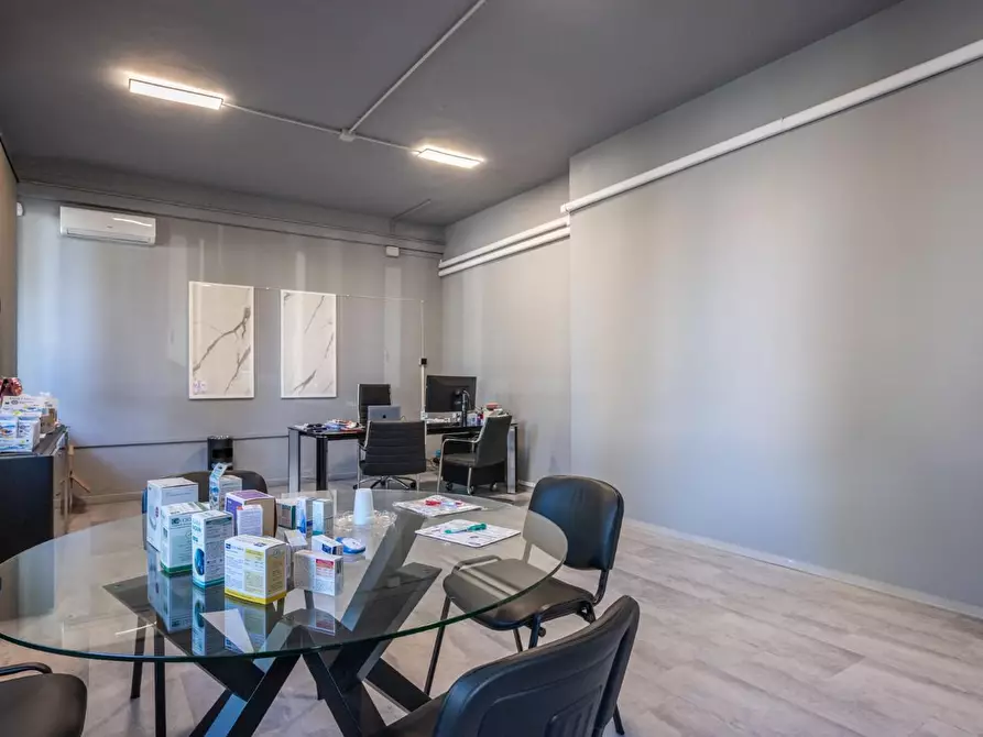 Immagine 31 di Capannone industriale in vendita  a Calcinaia