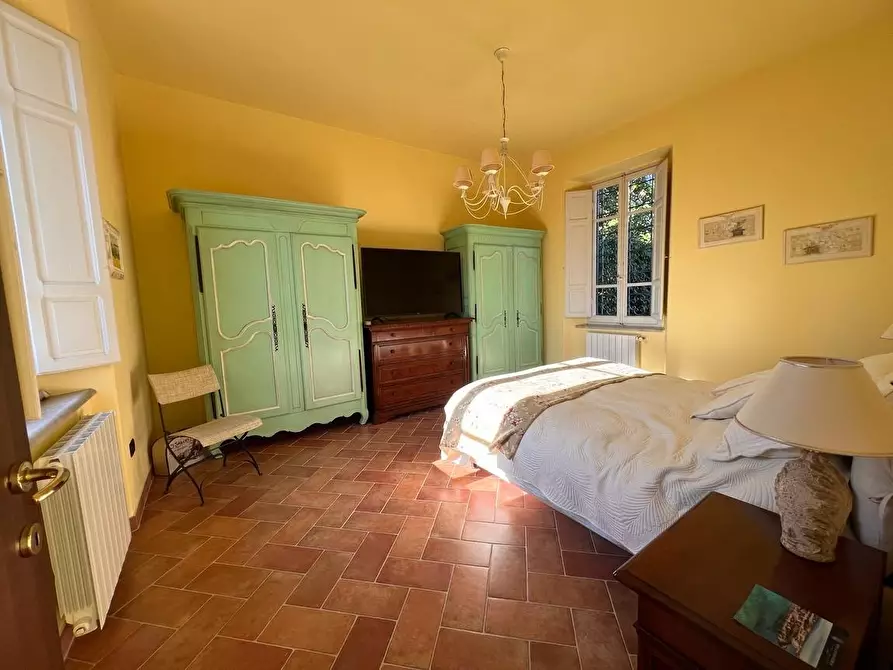 Immagine 19 di Rustico / casale in vendita  a Pietrasanta