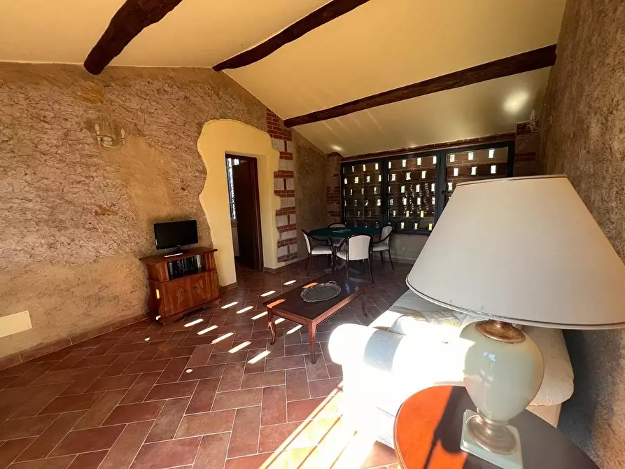 Immagine 24 di Rustico / casale in vendita  a Pietrasanta