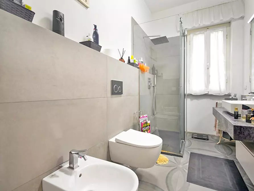 Immagine 13 di Villa in vendita  a Vicopisano