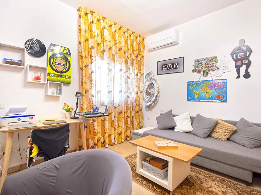 Immagine 15 di Villa in vendita  a Vicopisano