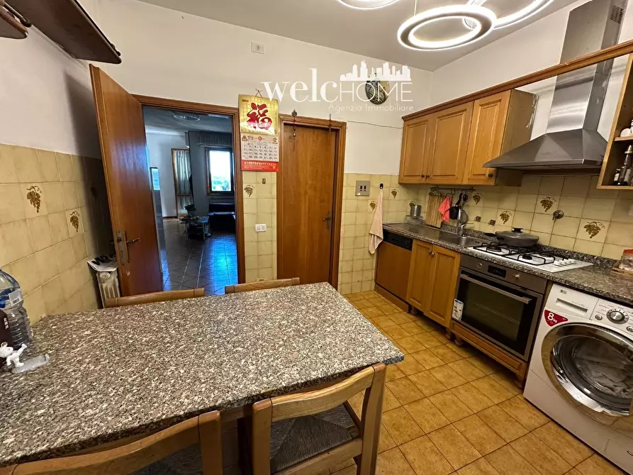 Immagine 23 di Appartamento in vendita  a Firenze