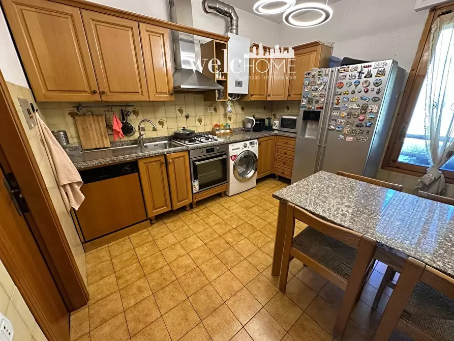 Immagine 5 di Appartamento in vendita  a Firenze