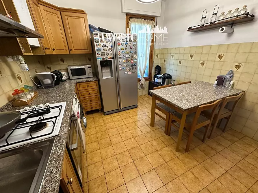 Immagine 22 di Appartamento in vendita  a Firenze