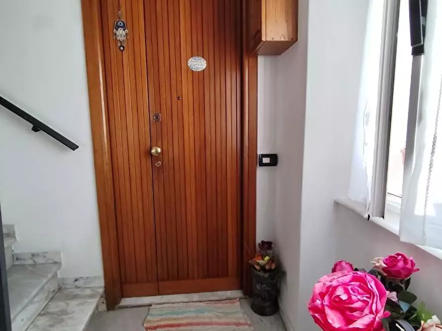 Immagine 25 di Appartamento in vendita  a Massa