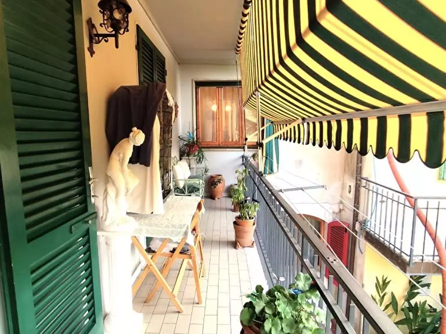 Immagine 5 di Appartamento in vendita  a Massa