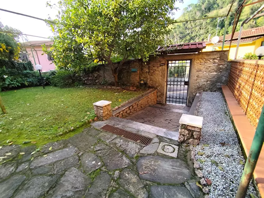 Immagine 29 di Appartamento in vendita  a Massa