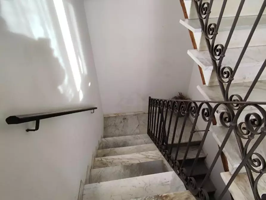 Immagine 24 di Appartamento in vendita  a Massa