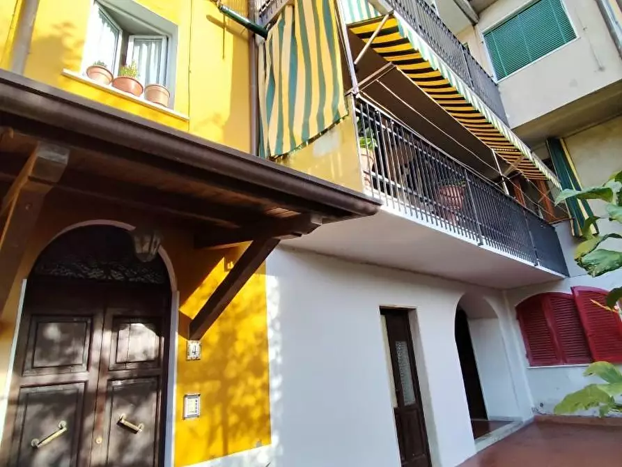 Immagine 30 di Appartamento in vendita  a Massa