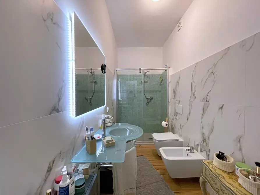 Immagine 24 di Terratetto in vendita  a Camaiore