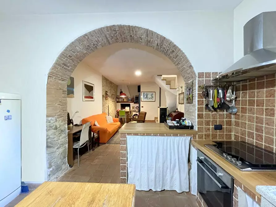 Immagine 8 di Terratetto in vendita  a Camaiore