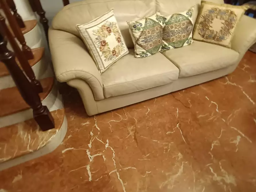 Immagine 28 di Casa bifamiliare in vendita  a Carrara