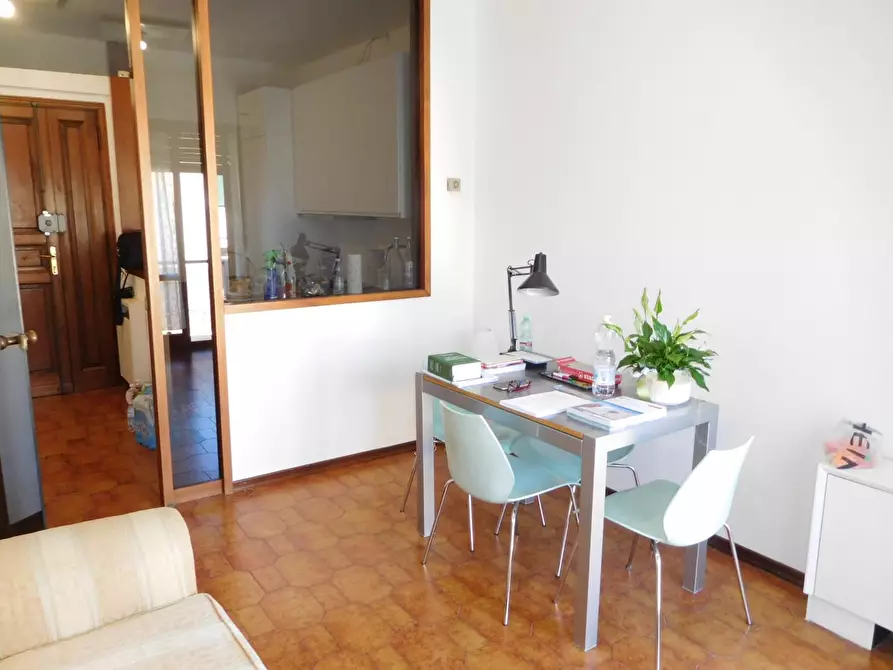 Immagine 5 di Appartamento in affitto  a Pisa