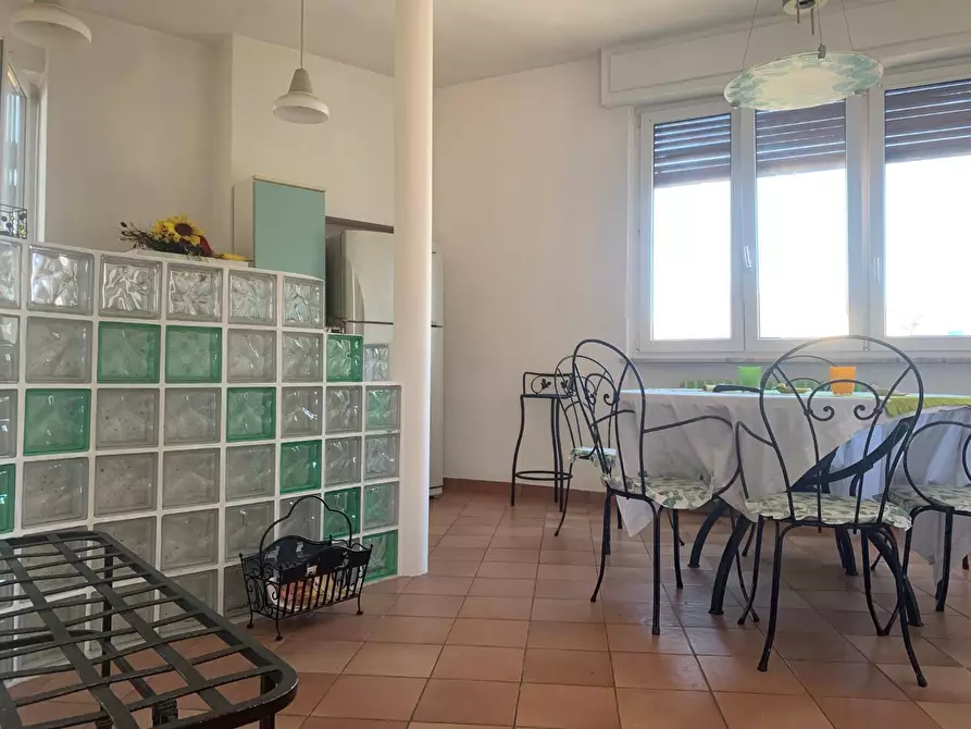 Immagine 19 di Appartamento in affitto  a Livorno