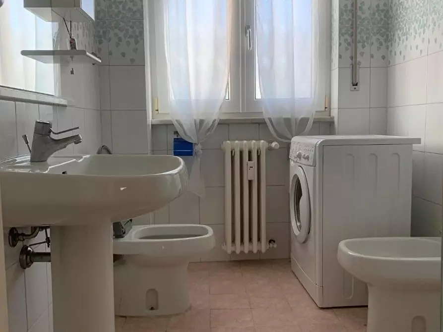 Immagine 3 di Appartamento in affitto  a Livorno