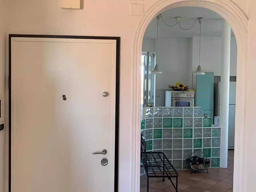 Immagine 31 di Appartamento in affitto  a Livorno