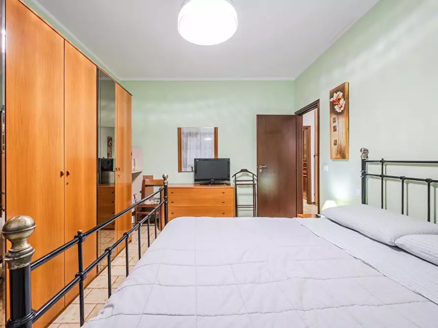 Immagine 13 di Appartamento in vendita  a Castel San Pietro Terme