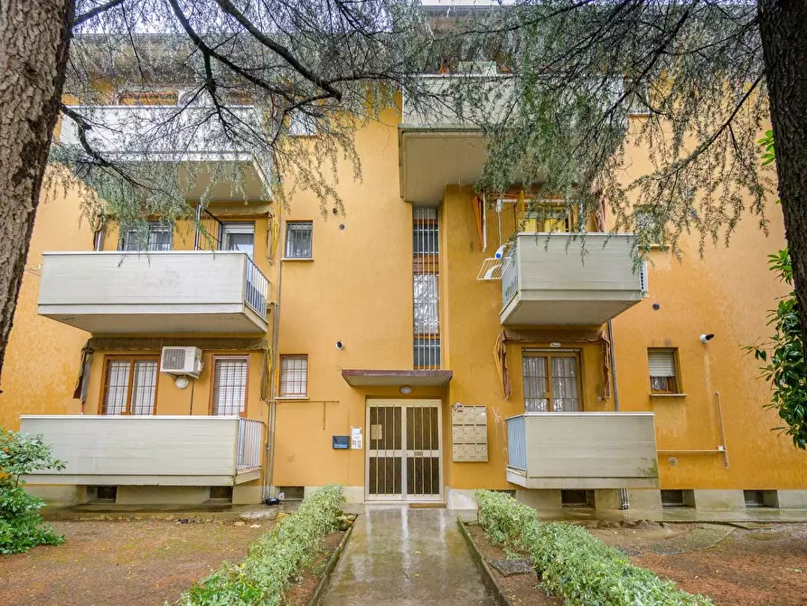 Immagine 25 di Appartamento in vendita  a Castel San Pietro Terme