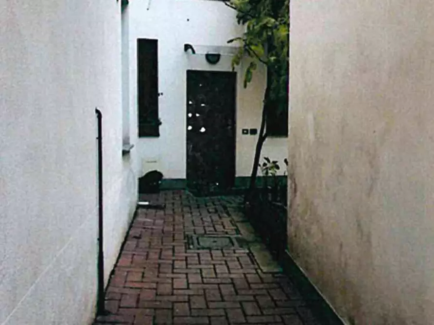 Immagine 2 di Appartamento in vendita  a Bollate