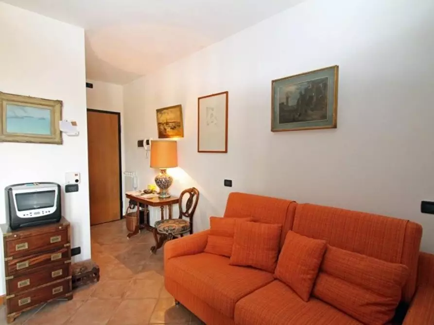 Immagine 2 di Appartamento in vendita  a Castelnuovo Berardenga