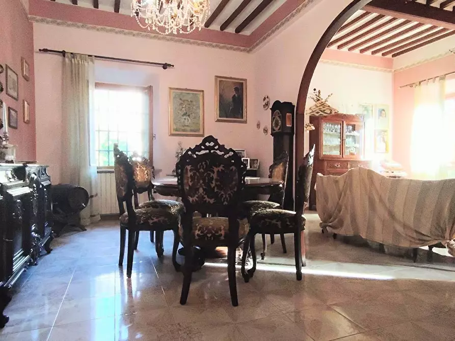 Immagine 1 di Appartamento in vendita  a Calci