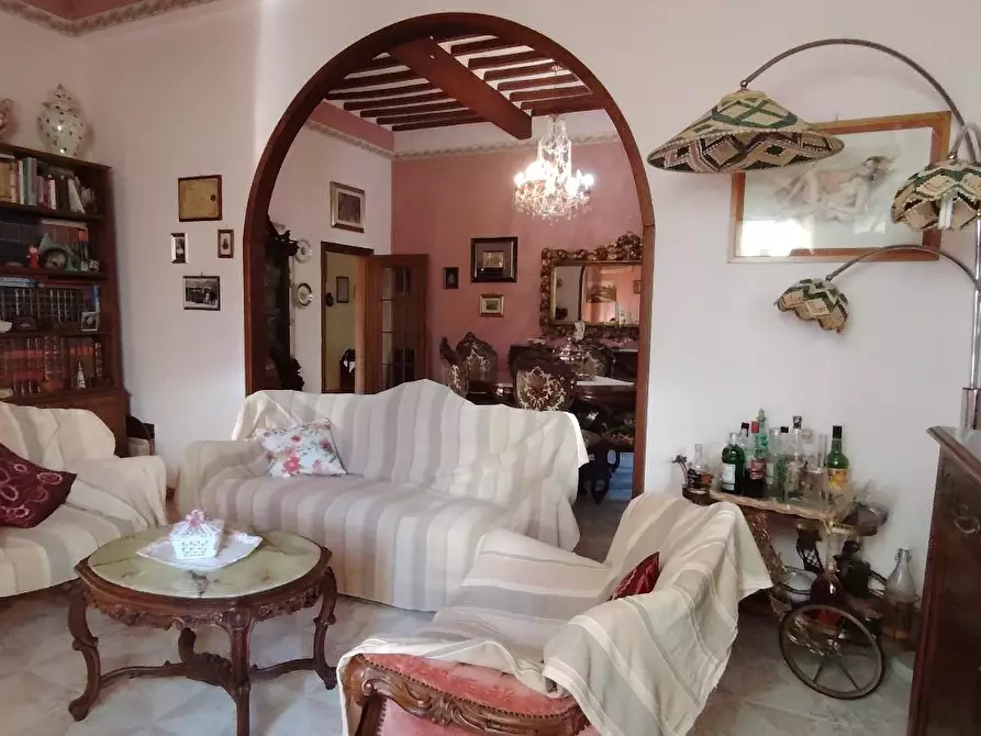 Immagine 2 di Appartamento in vendita  a Calci