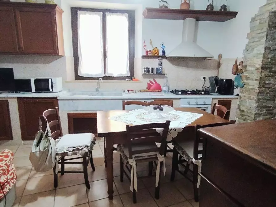 Immagine 10 di Appartamento in vendita  a Calci