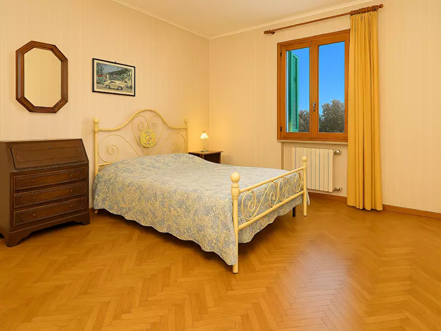 Immagine 15 di Villa in vendita  a San Miniato