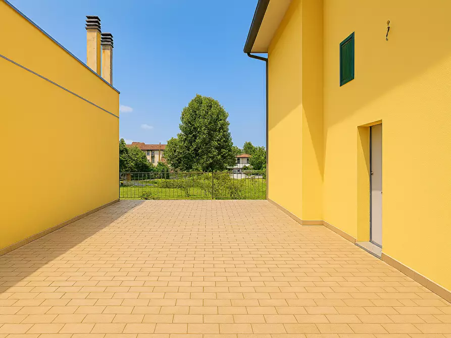 Immagine 27 di Villa in vendita  a San Miniato