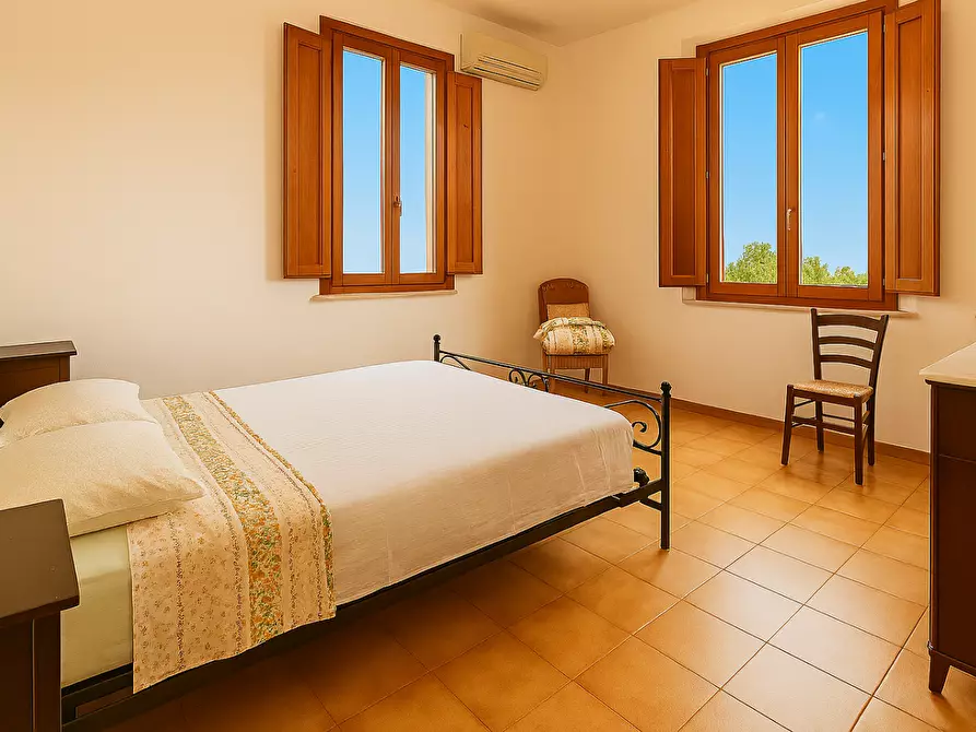 Immagine 18 di Villa in vendita  a San Miniato