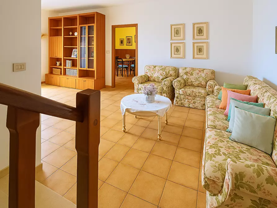 Immagine 4 di Villa in vendita  a San Miniato