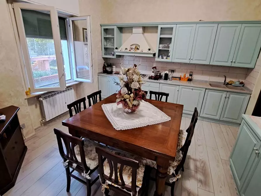 Immagine 9 di Casa bifamiliare in vendita  a Rosignano Marittimo