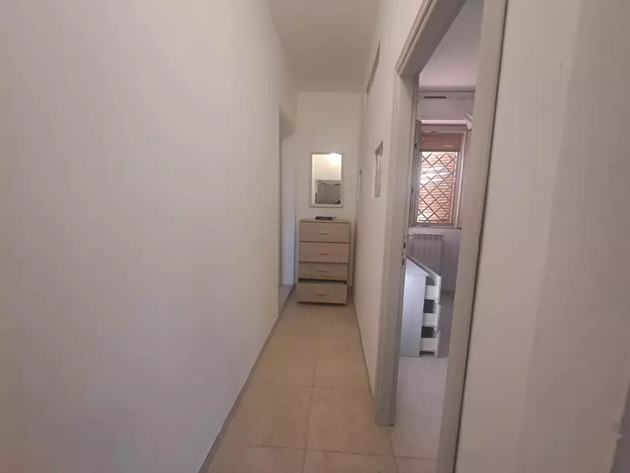 Immagine 4 di Appartamento in affitto  a Massa