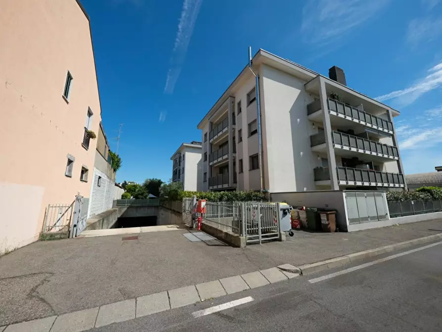 Immagine 2 di Appartamento in vendita  a Rozzano