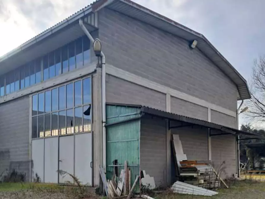 Immagine 2 di Capannone industriale in vendita  a Santa Maria Della Versa