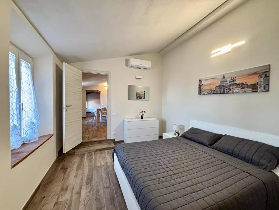 Immagine 17 di Appartamento in vendita  a Terricciola