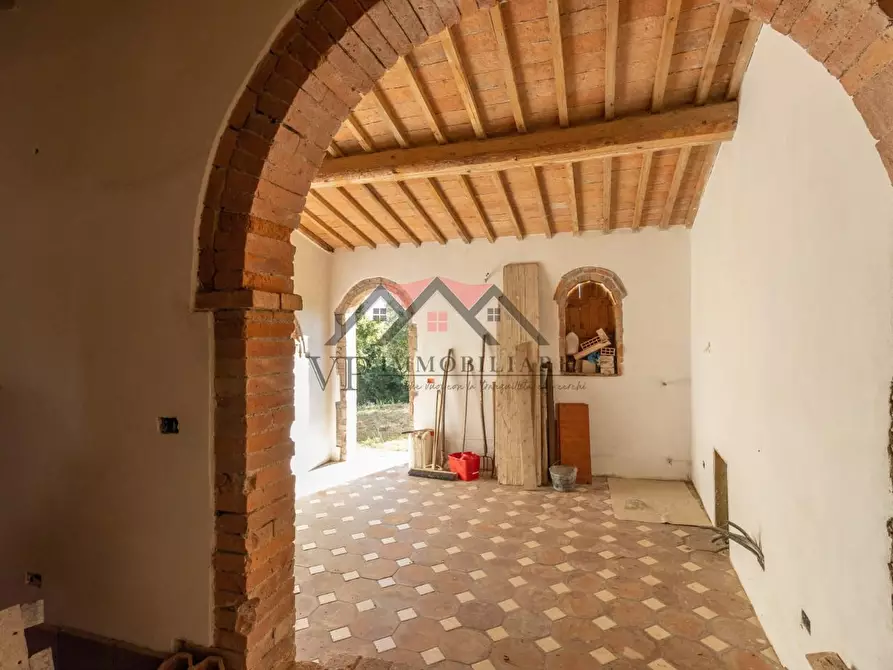 Immagine 26 di Casa colonica in vendita  a Pomarance