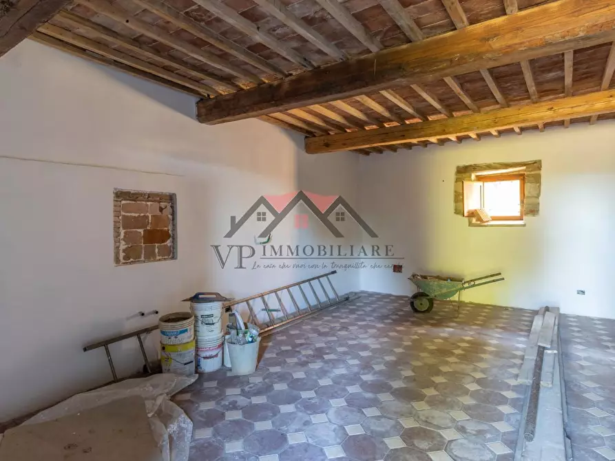 Immagine 23 di Casa colonica in vendita  a Pomarance