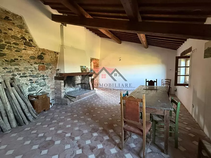 Immagine 38 di Casa colonica in vendita  a Pomarance