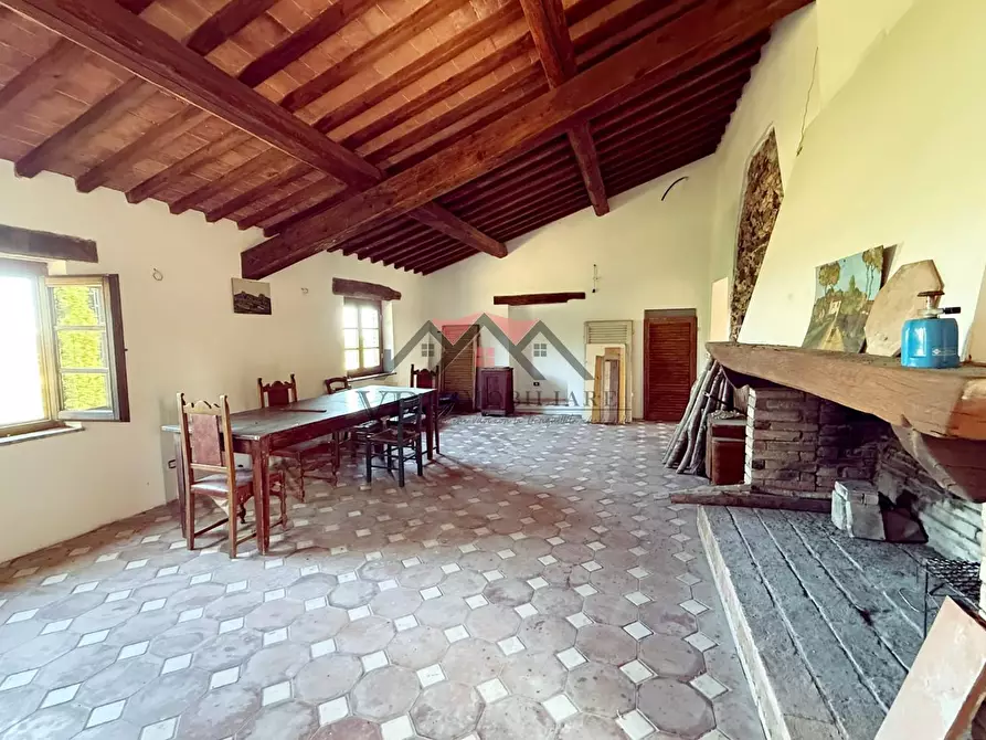 Immagine 39 di Casa colonica in vendita  a Pomarance