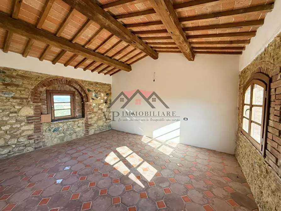 Immagine 35 di Casa colonica in vendita  a Pomarance